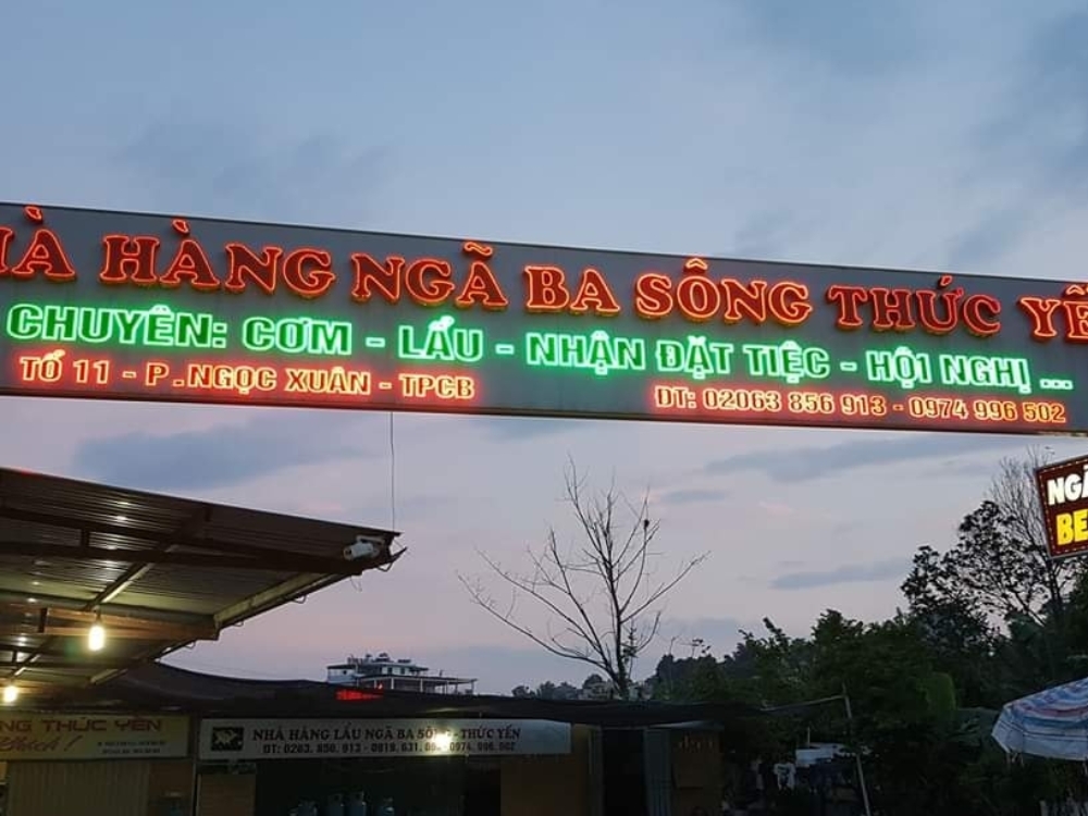 Địa chỉ nhà hàng ở đâu?